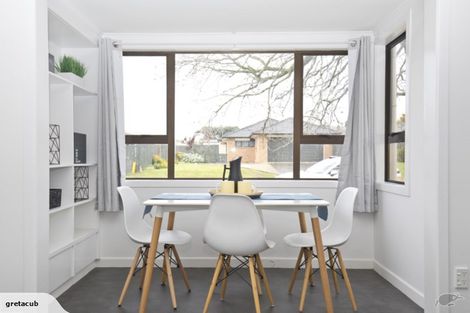 Photo of property in 2 Chalfont Street, Mangere East, Auckland, 2024