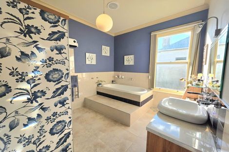 Photo of property in 50 Tees Street, South Hill, Oamaru, 9400