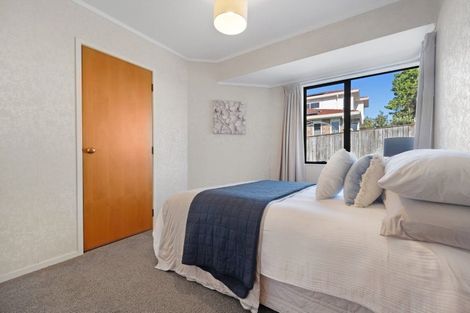 Photo of property in 2/40 Simmental Crescent, Somerville, Auckland, 2014