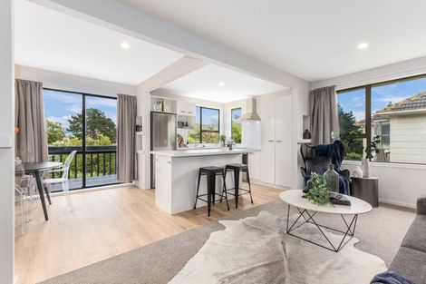 Photo of property in 20 Cornwall Crescent, Cannons Creek, Porirua, 5024