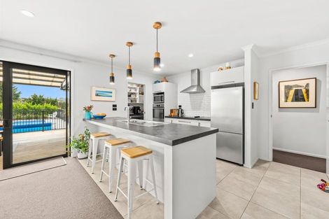 Photo of property in 347 Taraunui Road, Parua Bay, Onerahi, 0192