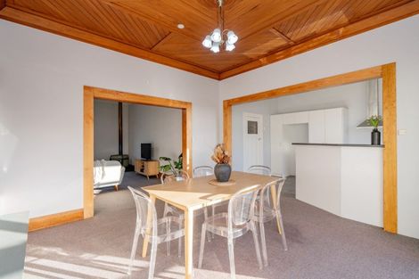 Photo of property in 24 Park Street, Winton, 9720