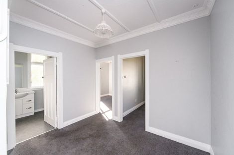 Photo of property in 51 Burns Avenue, Takaro, Palmerston North, 4412