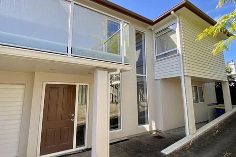 Photo of property in 1/43 Castor Bay Road, Castor Bay, Auckland, 0620