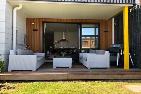 Photo of property in 278 Hobsonville Point Road, Hobsonville, Auckland, 0616