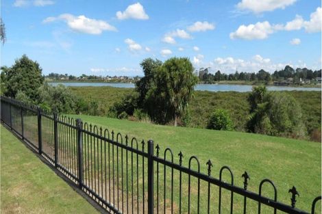 Photo of property in 5 Chica Place, Conifer Grove, Takanini, 2112