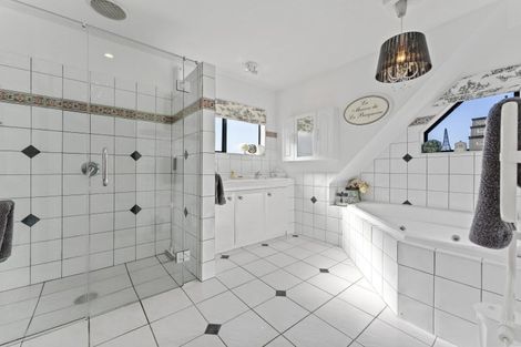 Photo of property in 113 John F Kennedy Drive, Milson, Palmerston North, 4414