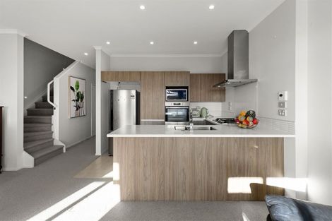 Photo of property in 13a Nellie Drive, Kumeu, 0810