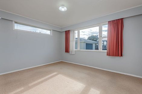 Photo of property in 92 Sedcole Street, Pahiatua, 4910