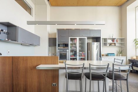 Photo of property in Stadium Garden Flats, 115/107 Thorndon Quay, Pipitea, Wellington, 6011