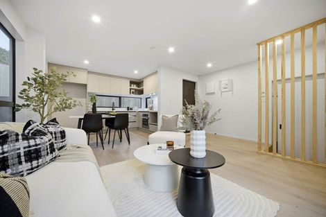 Photo of property in 10b Neptune Avenue, Beach Haven, Auckland, 0626