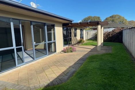 Photo of property in 3 Bellona Place, Flagstaff, Hamilton, 3210