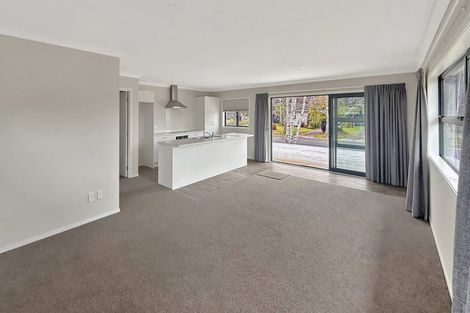 Photo of property in 32 Te Iwiheke Place, Turangi, 3334