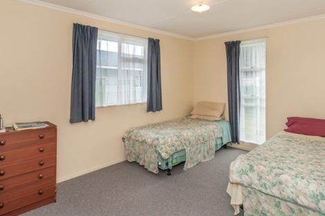 Photo of property in 12 Barling Street, Himatangi Beach, Foxton, 4891