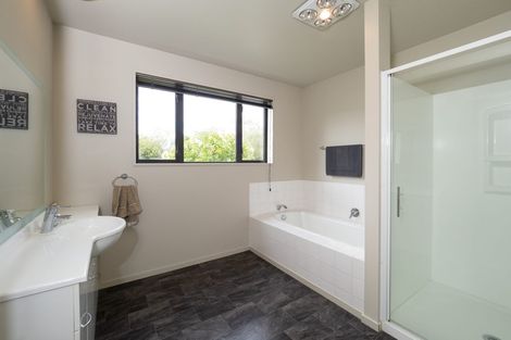 Photo of property in 17 Farm Road, Allenton, Ashburton, 7700