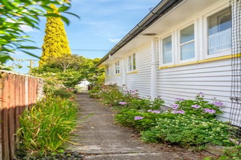 Photo of property in 52 Shakespeare Avenue, Trentham, Upper Hutt, 5018