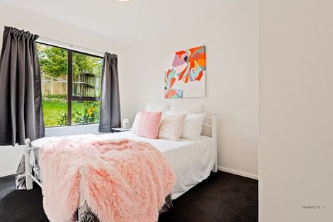 Photo of property in 26 Amery Place, West Harbour, Auckland, 0618