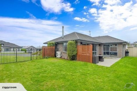 Photo of property in 36 Mortlake Heights, Pyes Pa, Tauranga, 3112
