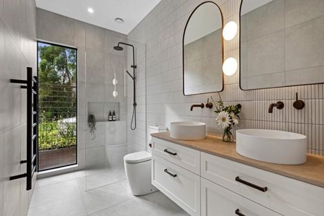 Photo of property in 72 Robinson Road, Coatesville, Albany, 0793