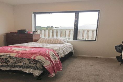 Photo of property in 8 Stile Place, Pukekohe, 2120