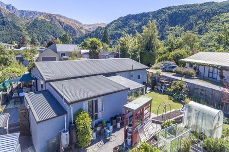 Photo of property in 17 Inverness Crescent, Arrowtown, 9302