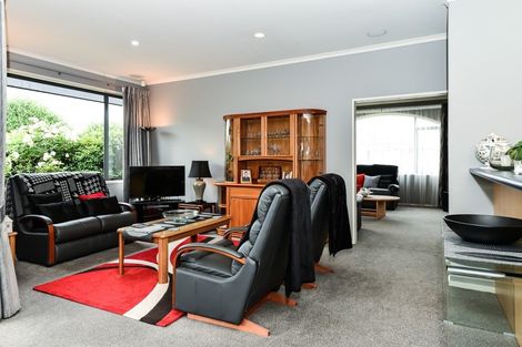 Photo of property in 38 Fendalton Drive, Rototuna, Hamilton, 3210