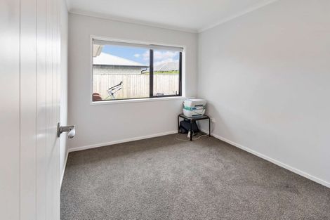 Photo of property in 6 Harding Drive, Papamoa Beach, Papamoa, 3118