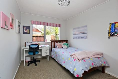 Photo of property in 21 Kaweka Place, Havelock North, 4130