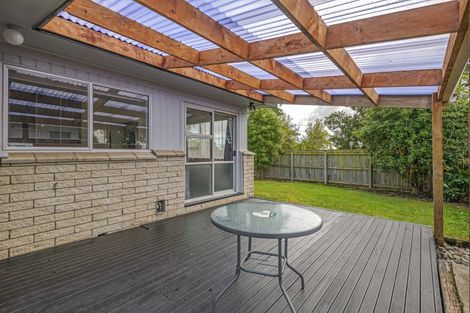 Photo of property in 1 Cavendish Crescent, Awapuni, Palmerston North, 4412