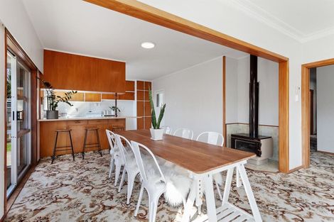 Photo of property in 28 Bridge Street, Edgecumbe, 3120