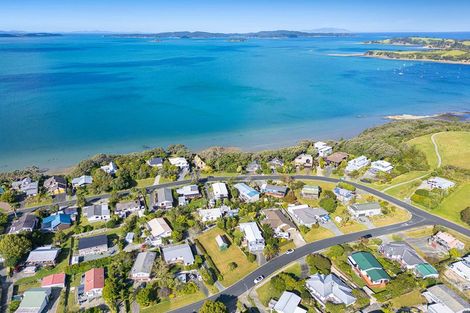 Photo of property in 10 Gerontius Lane, Snells Beach, 0920