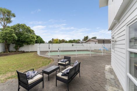 Photo of property in 3 Dennis Grove, Paraparaumu Beach, Paraparaumu, 5032