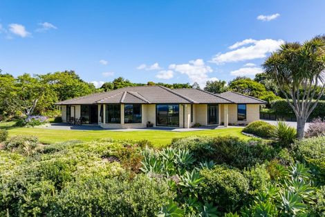 Photo of property in 25 Mclean Road, Waipu, 0582