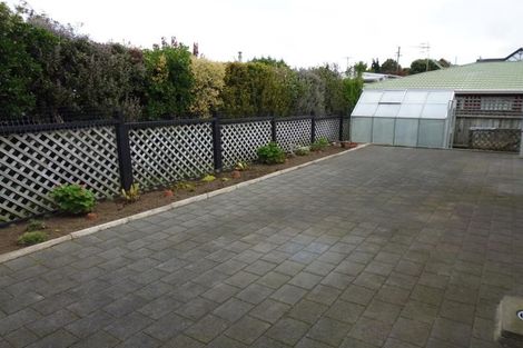 Photo of property in 4a Trinity Place, Paraparaumu Beach, Paraparaumu, 5032