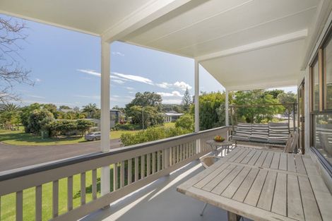 Photo of property in 37 Oyster Drive, Cooks Beach, Whitianga, 3591