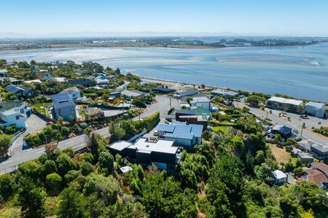 Photo of property in 37 Mount Pleasant Road, Mount Pleasant, Christchurch, 8081