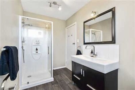 Photo of property in 36 Cameron Street, Sydenham, Christchurch, 8023