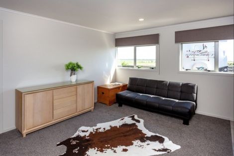 Photo of property in 111 Brunton Crescent, Thames, 3500