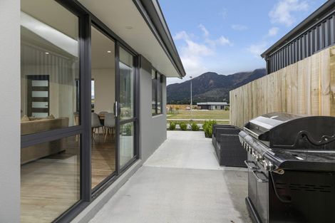 Photo of property in 86 Longview Drive, Papamoa Beach, Papamoa, 3118