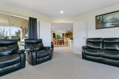 Photo of property in 12 Shadbolt Drive, Leamington, Cambridge, 3432