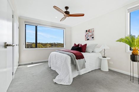Photo of property in 24 Marine Parade, Hobsonville, Auckland, 0616