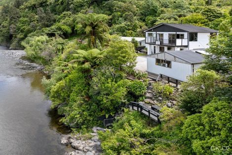 Photo of property in 67 Bridge Road, Birchville, Upper Hutt, 5018