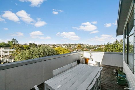 Photo of property in 2/697 Great North Road, Grey Lynn, Auckland, 1021