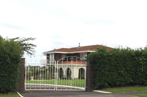 Photo of property in 263 Royal Road, Massey, Auckland, 0614