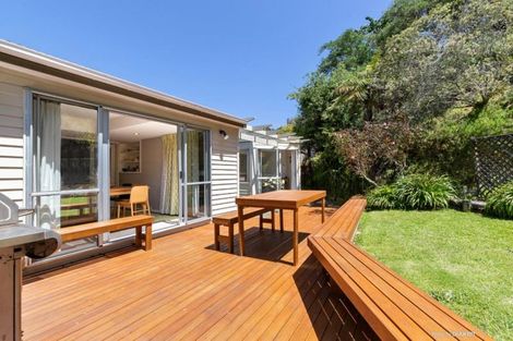 Photo of property in 4 Dormar Place, Churton Park, Wellington, 6037