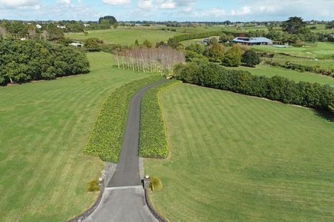 Photo of property in 80a Blackbridge Road, Karaka, Papakura, 2580