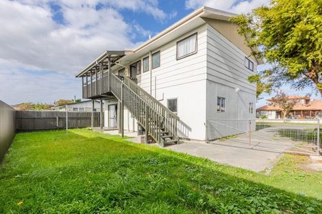 Photo of property in 1/1316 Jubilee Street, Mayfair, Hastings, 4122