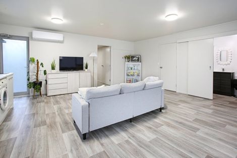 Photo of property in 5 Elliston Crescent, Stanmore Bay, Whangaparaoa, 0932