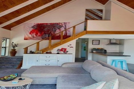 Photo of property in 6 Shearwater Street, One Tree Point, 0118