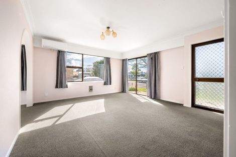 Photo of property in 1 Partington Place, Beerescourt, Hamilton, 3200